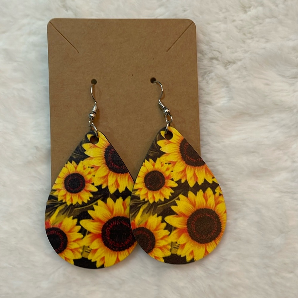 Sunflowers with Leaves Wooden earrings